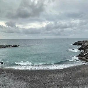 Mami A 2 Passi Dal Mare Genova